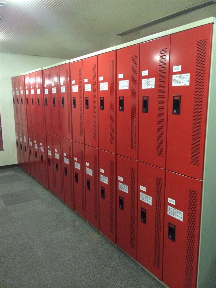Capsule Hotel Asahi Plaza Shinsaibashi Osaka Exteriör bild