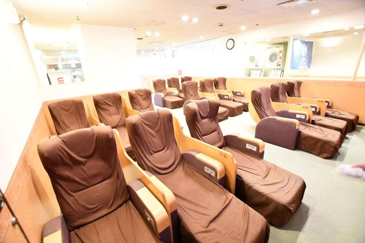 Capsule Hotel Asahi Plaza Shinsaibashi Osaka Exteriör bild